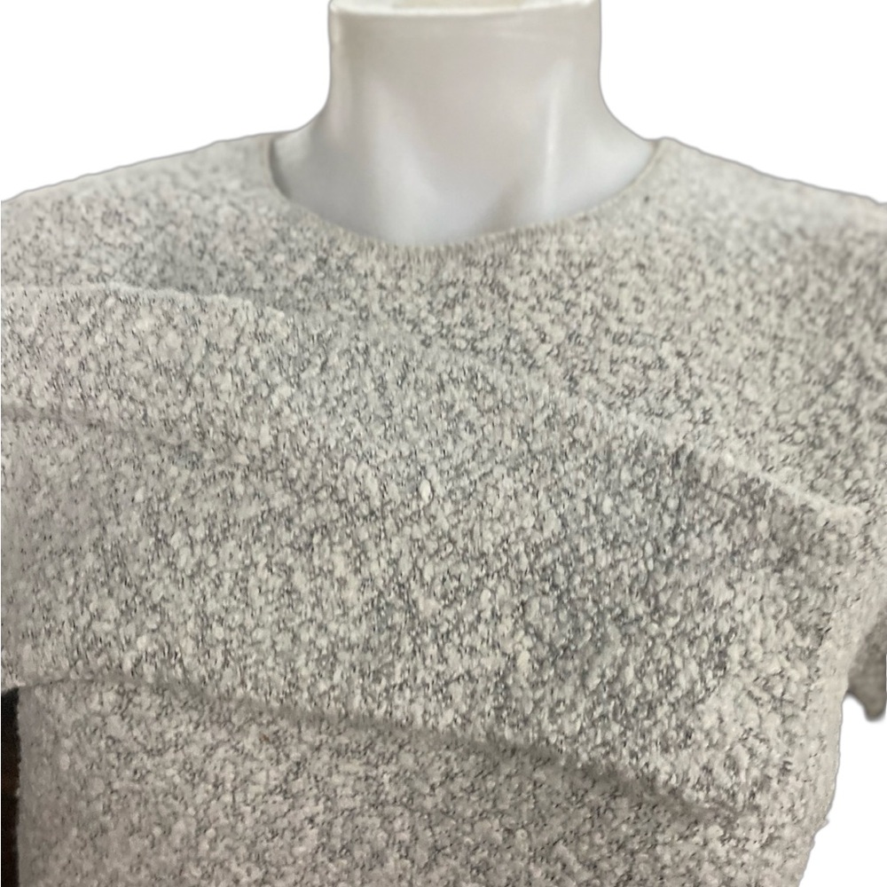 Vintage NWOT. RARE. Cozy Gray Sweater - Picture 3 of 3